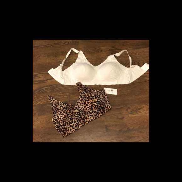 Two new sweet temptation bras - Picture 2 of 13